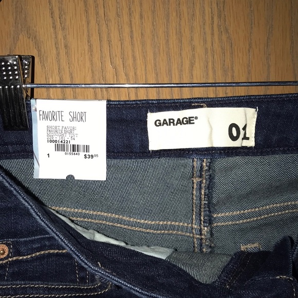 NWT -Garage - favorite shorts - size 1 Jean shorts - Picture 3 of 3